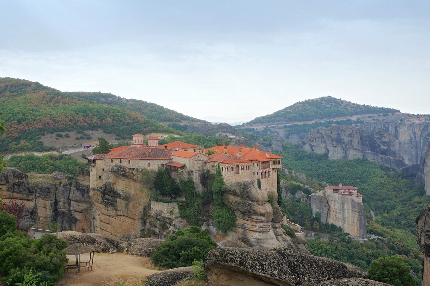 Varlaam and a second Meteora house on neighbouring pillars